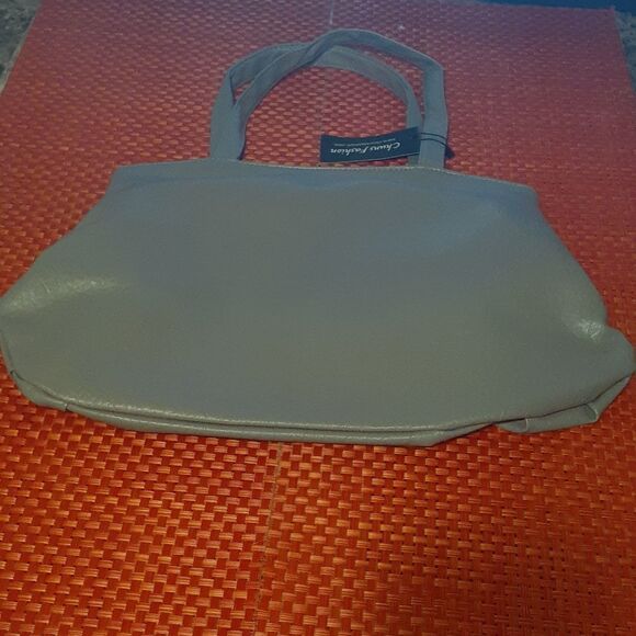 New Gray Tote Purse With Silver Embellishments Women's NWT - Picture 3 of 4